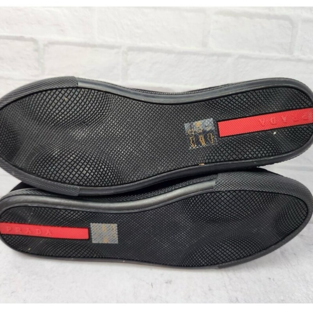 Vintage Prada Black Sneakers with Suede Upper & Low-Top Design - minor wear - Picture 5 of 6